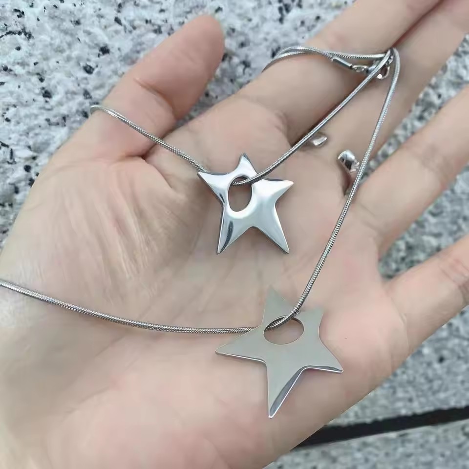 Street Fashion Jewelry - Y2K مجوهرات غير النظامية الجوف ستار