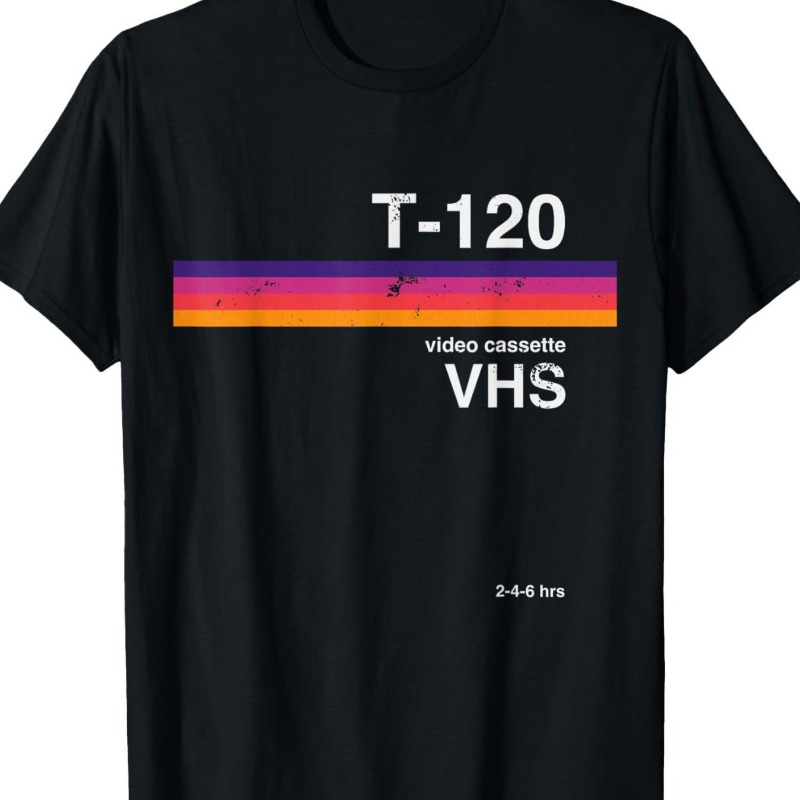 تي شيرت بنمط فيديو VHS عتيق ال - مراجعة Street Fashion Videos وسعره