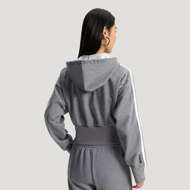 جاكيت أديداس بسحاب غير متماثل  - مراجعة Street Fashion Adidas وسعره