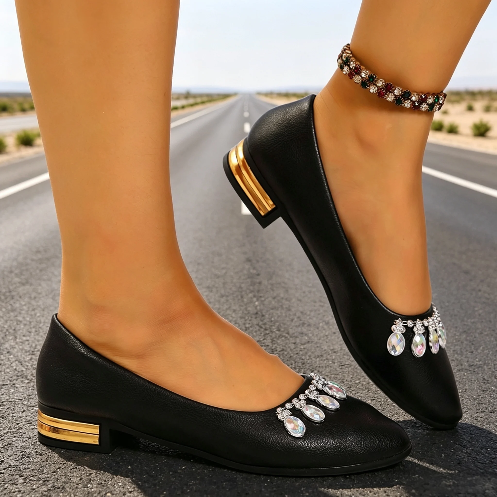 أحذية نسائية مسطحة ذات مقدمة م - مراجعة Street Fashion Women وسعره