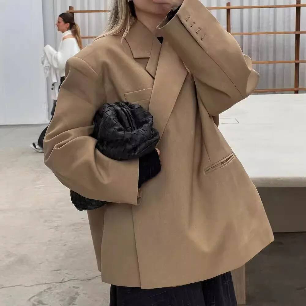 جاكيت بليزر نسائي عصري بأكمام  - مراجعة Street Fashion Taiwan وسعره