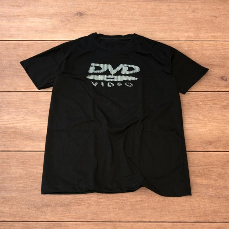 تي شيرت بتصميم فيديو DVD عتيق  - مراجعة Street Fashion Videos وسعره